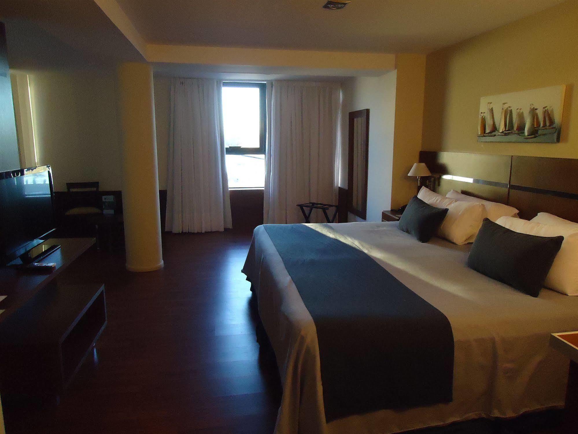 Puerto Amarras Hotel & Suites Santa Fe Extérieur photo
